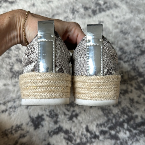 Treasure & Bond “snakeskin” sneakers - Picture 5 of 10